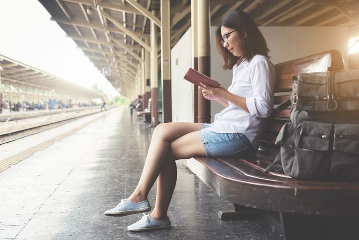 Selalu Waspada, Simak 7 Tips Traveling Aman buat Perempuan - iZaura