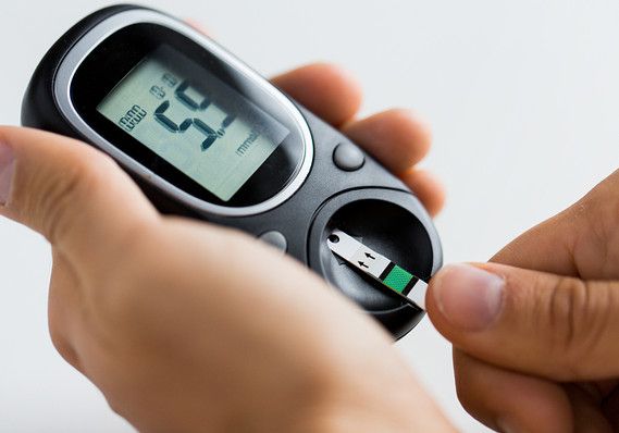 iZaura: Air Minum yang Membantu Menyembuhkan Diabetes - iZaura