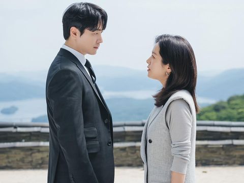 Kontroversi Sutradara Ham Joon Ho dalam Drama Korea Love Scout - iZaura